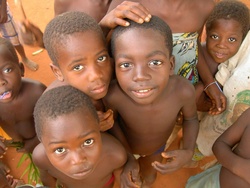 <strong>Lire la suite</strong><br>Yoruba (peuples) Yoruba (peuples)