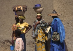 <strong>Lire la suite</strong><br>Peuples du Sahel en photos Peuples du Sahel en photos