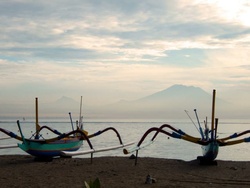 <strong>Lire la suite</strong><br>Ceinture de feu Ceinture de feu