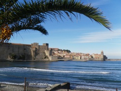 <strong>Lire la suite</strong><br>Catalans (peuple) Catalans (peuple)