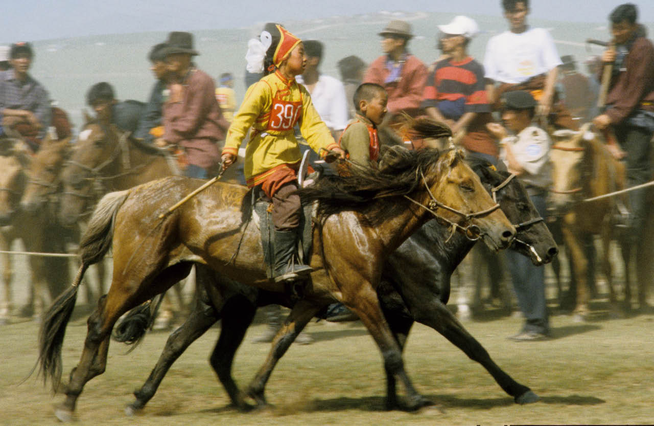Mongolie course a la fete du Nadam 
