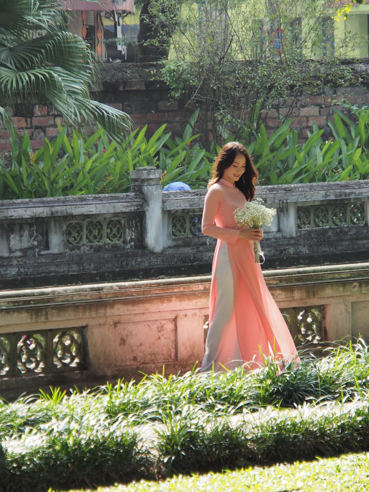 seance photos dans un parc de  Hanoi     
